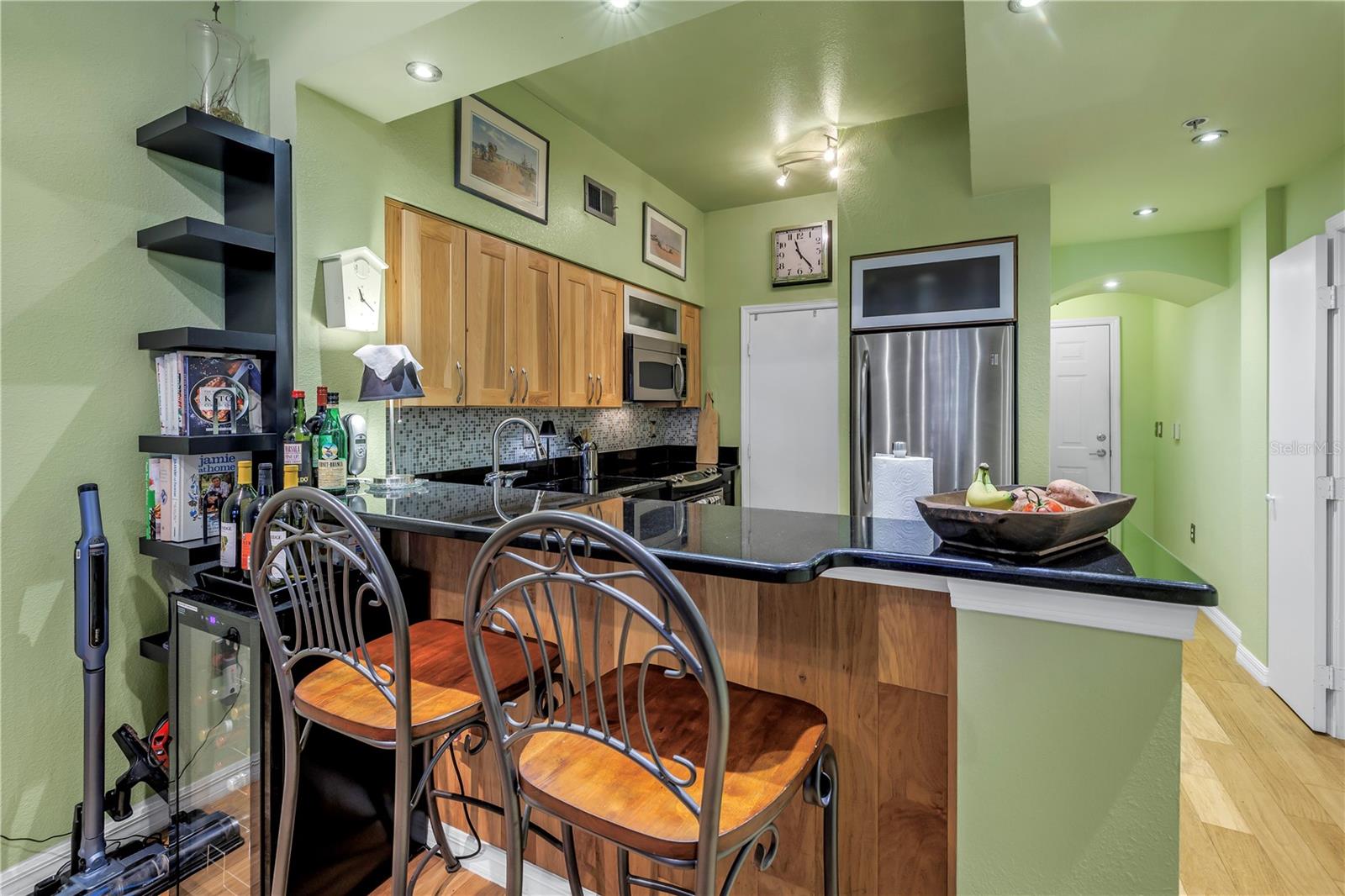 100 4TH AVE S #207, ST PETERSBURG, FL, 33701