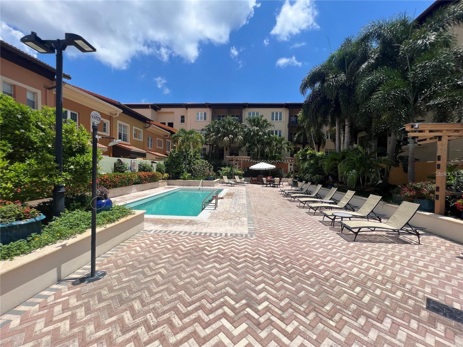 100 4TH AVE S #207, ST PETERSBURG, FL, 33701