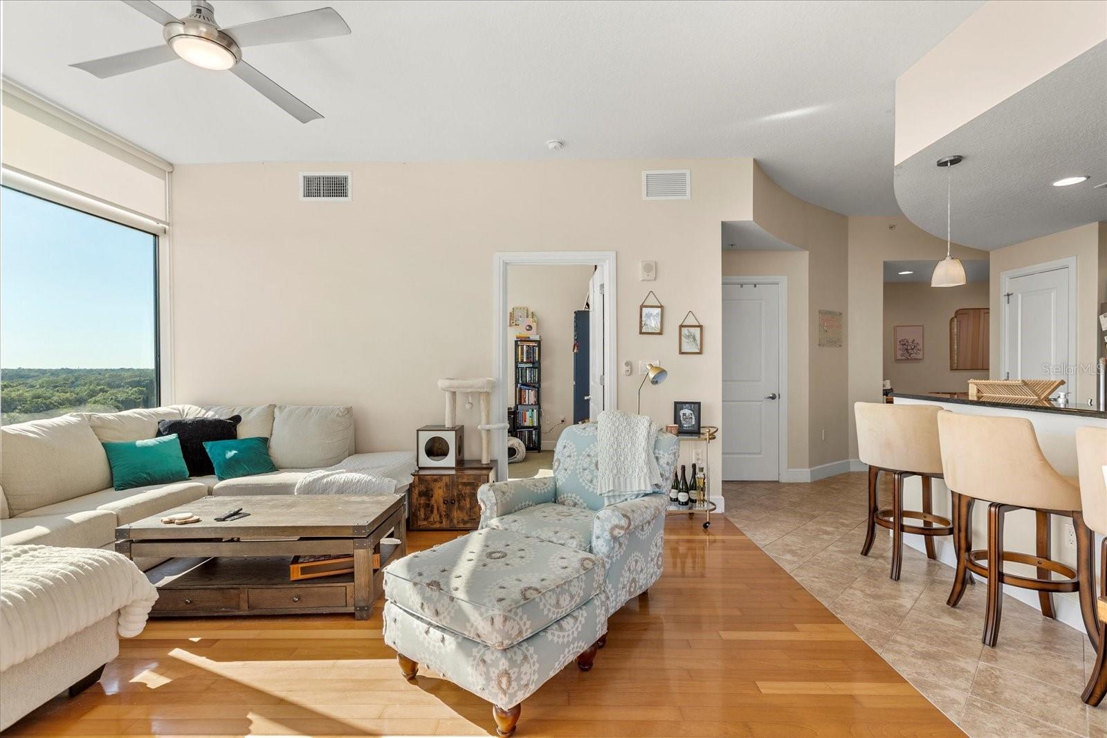 101 S EOLA DR #902, ORLANDO, FL, 32801