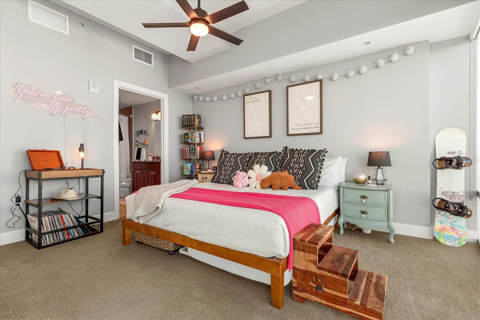 101 S EOLA DR #902, ORLANDO, FL, 32801