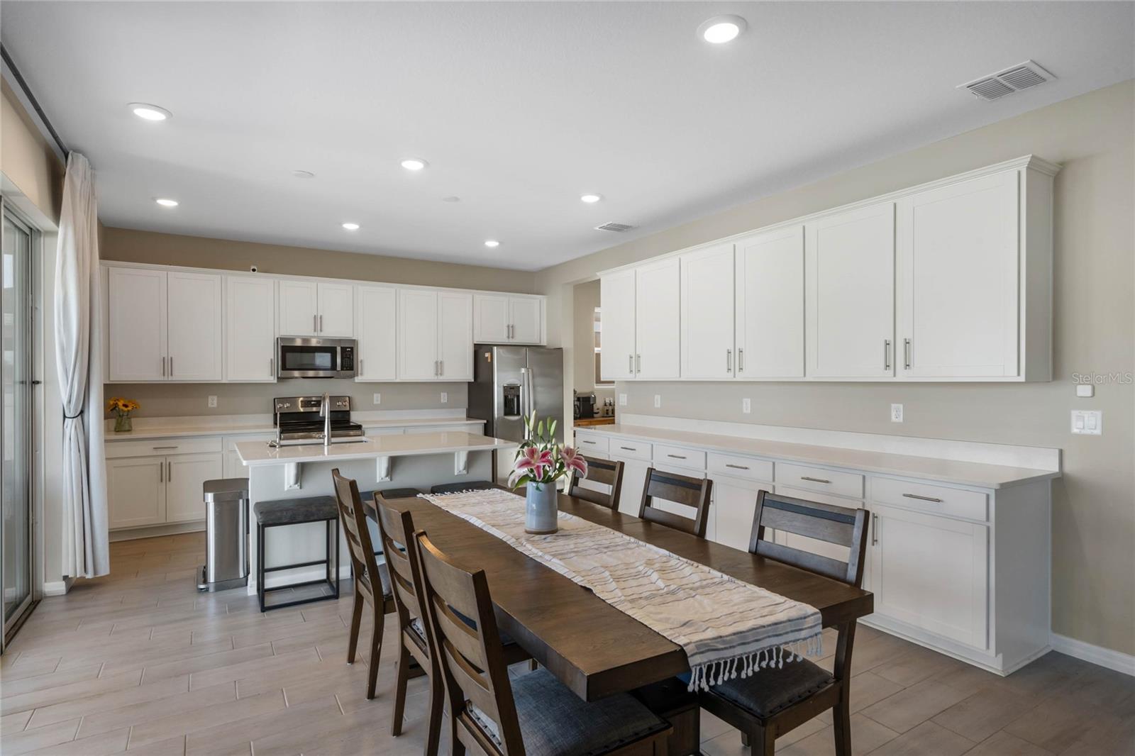 823 FOLKLORE LN, HAINES CITY, FL, 33844