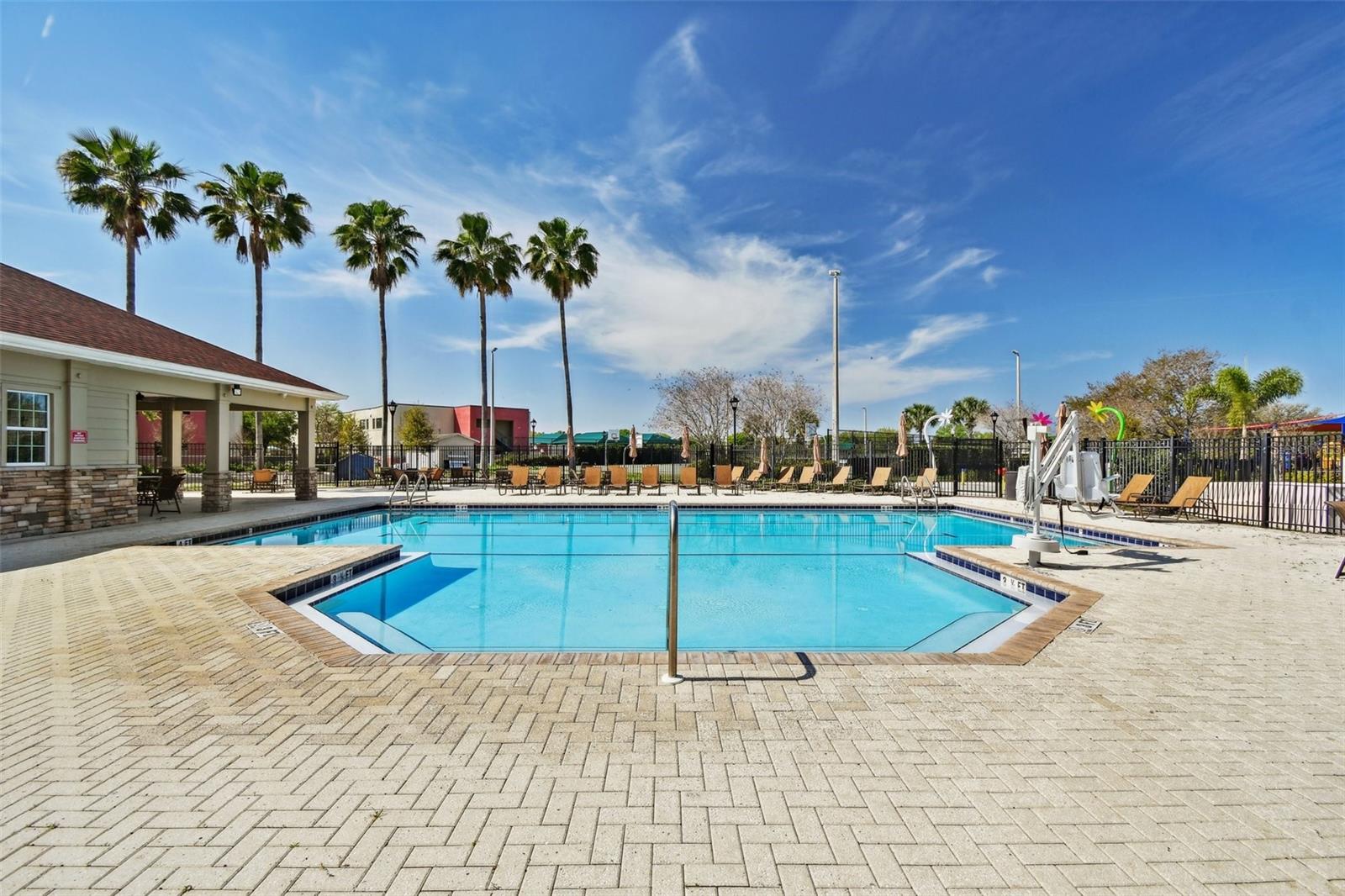 6816 GUILFORD BRIDGE DR, APOLLO BEACH, FL, 33572
