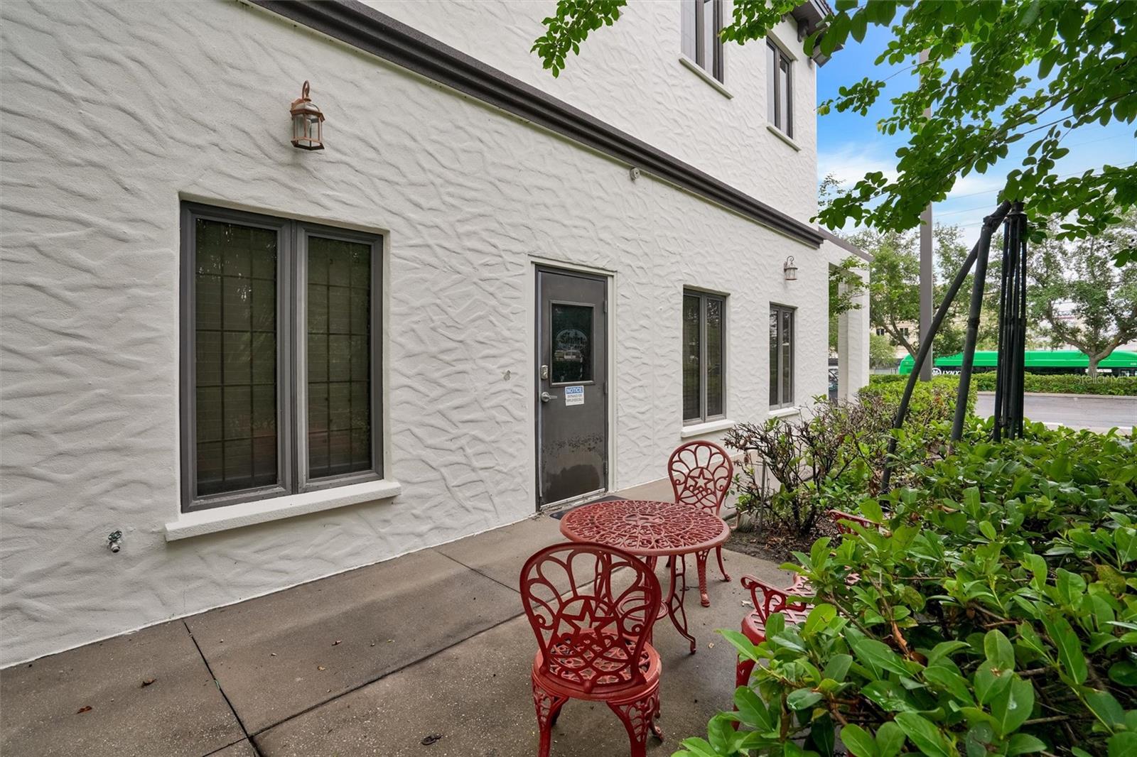 6052 TURKEY LAKE RD, ORLANDO, FL, 32819