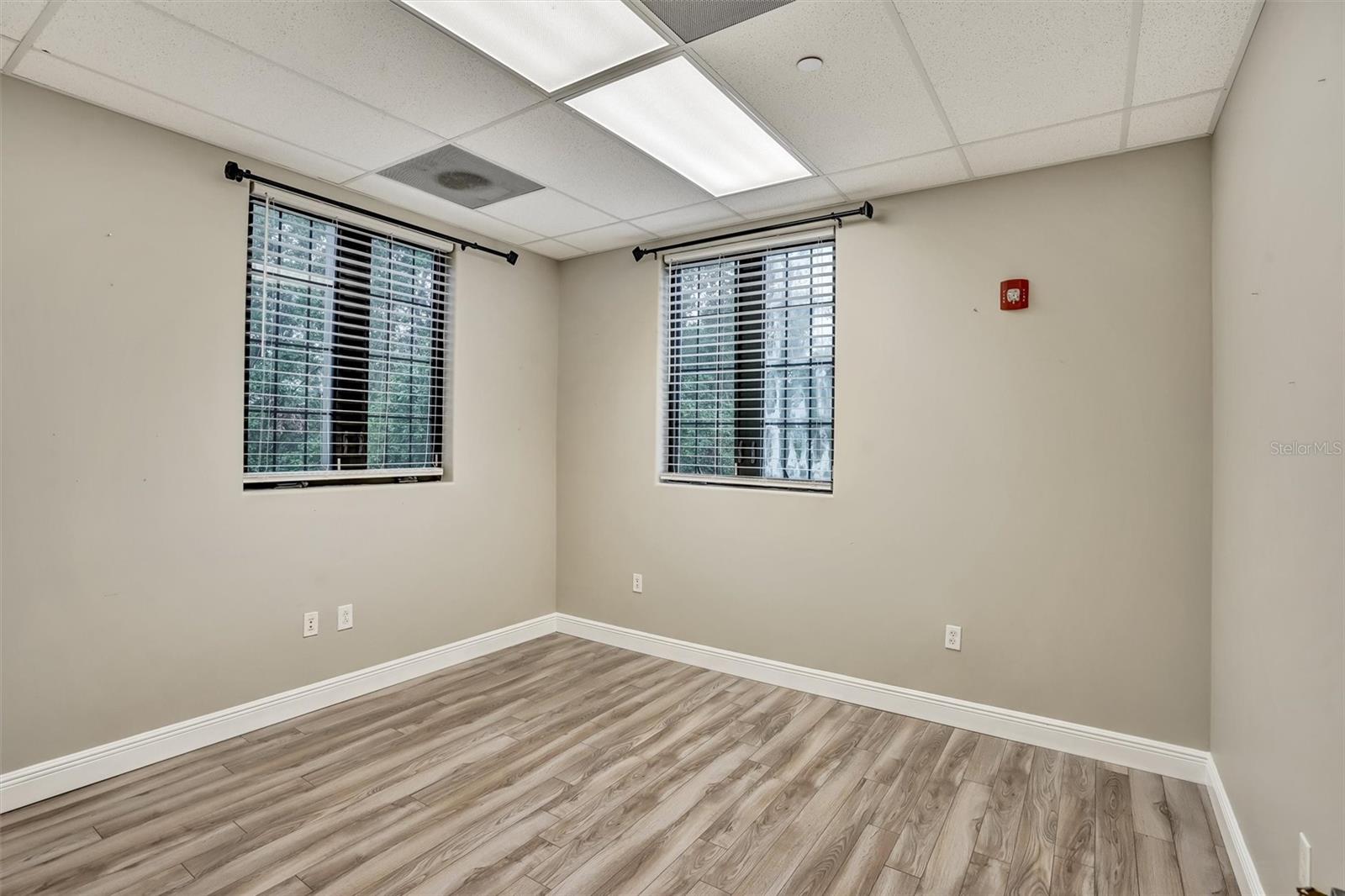6052 TURKEY LAKE RD, ORLANDO, FL, 32819