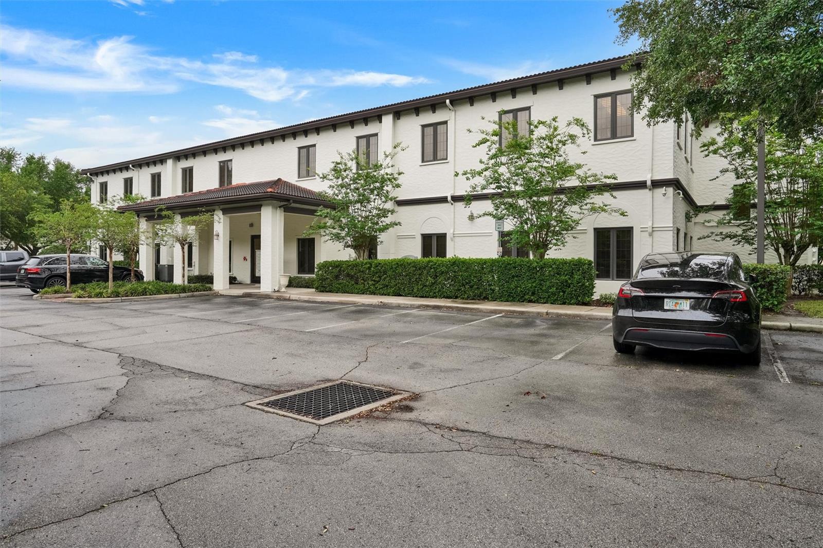 6052 TURKEY LAKE RD, ORLANDO, FL, 32819