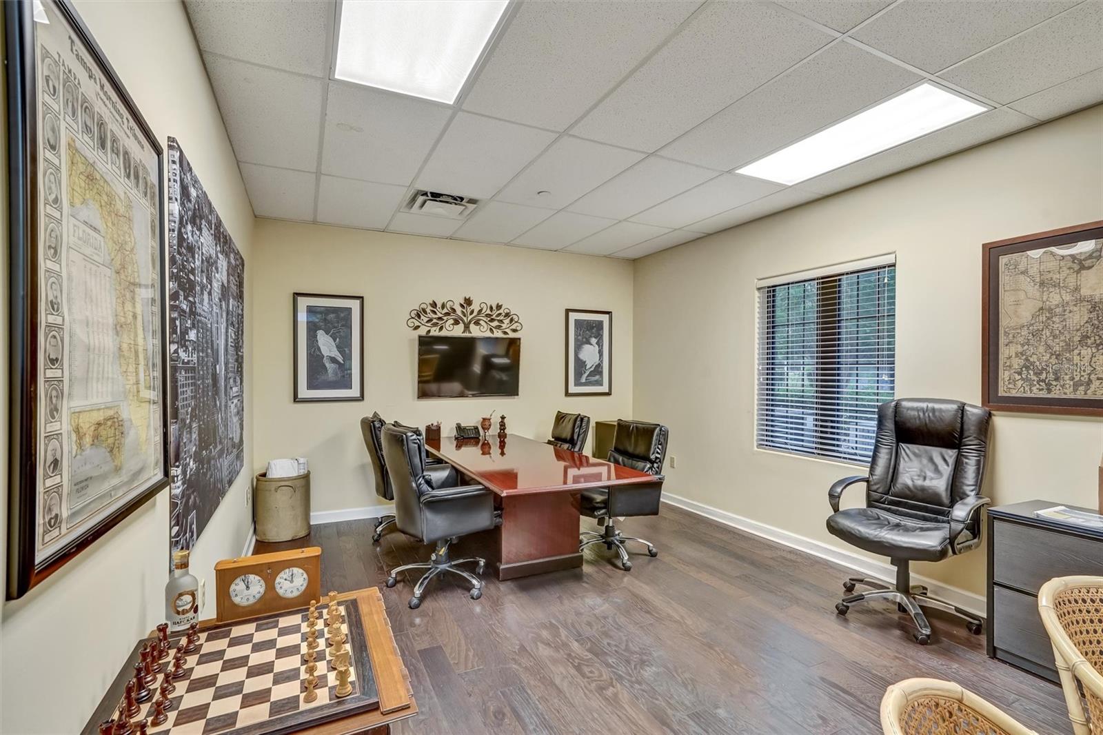 6052 TURKEY LAKE RD, ORLANDO, FL, 32819