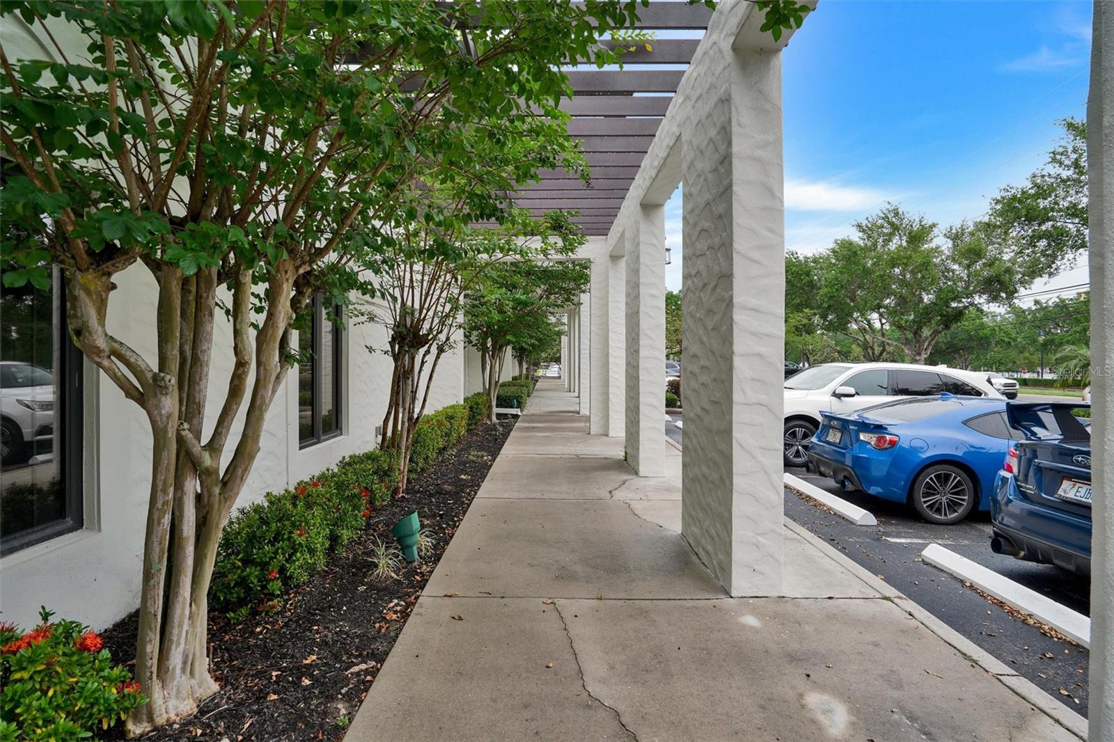 6052 TURKEY LAKE RD, ORLANDO, FL, 32819