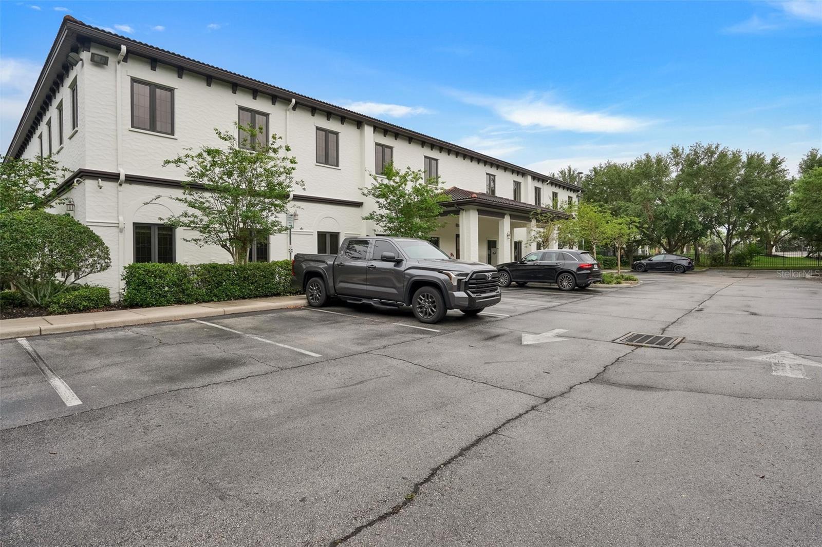 6052 TURKEY LAKE RD, ORLANDO, FL, 32819