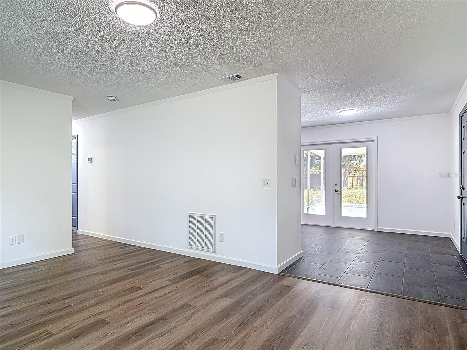 145 W FERN DR, ORANGE CITY, FL, 32763