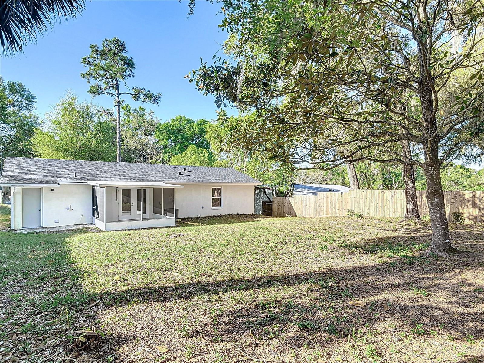 145 W FERN DR, ORANGE CITY, FL, 32763