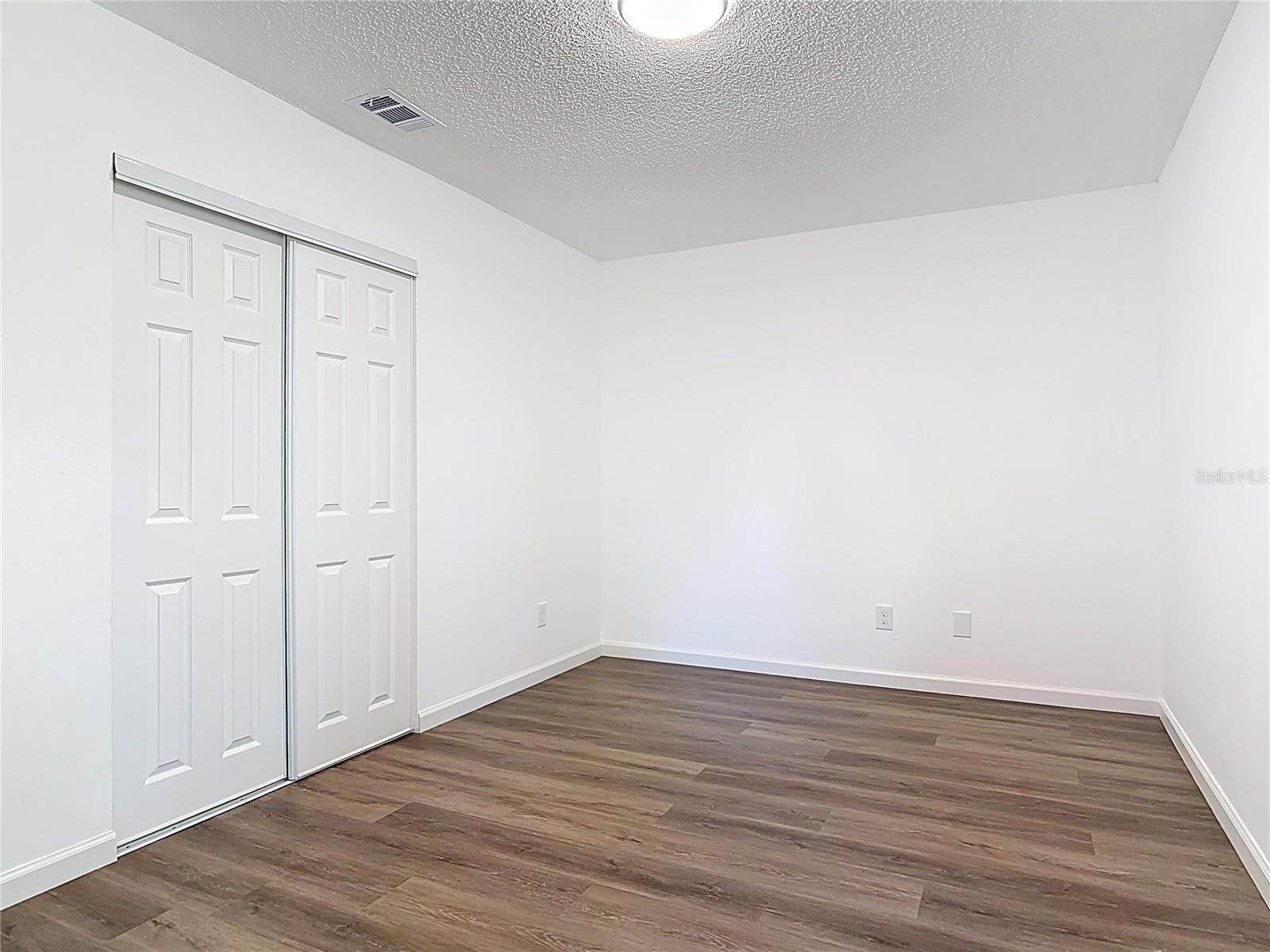 145 W FERN DR, ORANGE CITY, FL, 32763