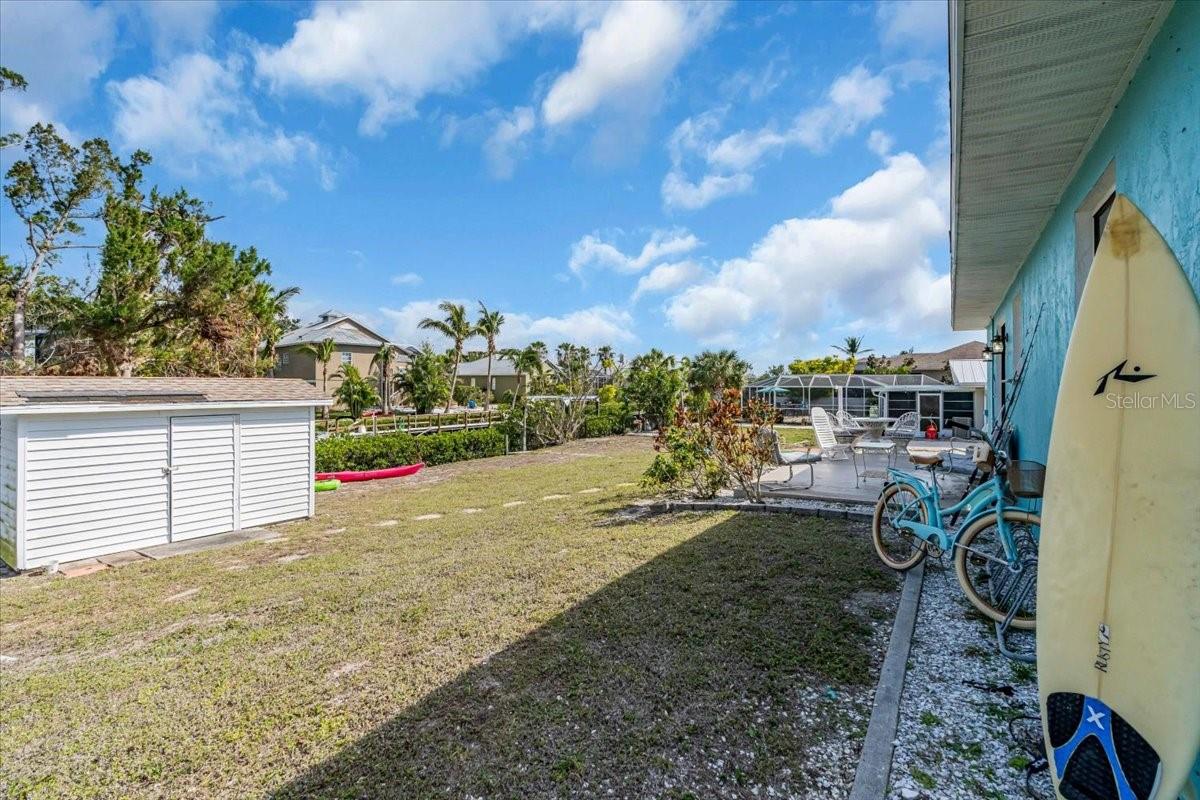 328 CHANNEL LN, NOKOMIS, FL, 34275