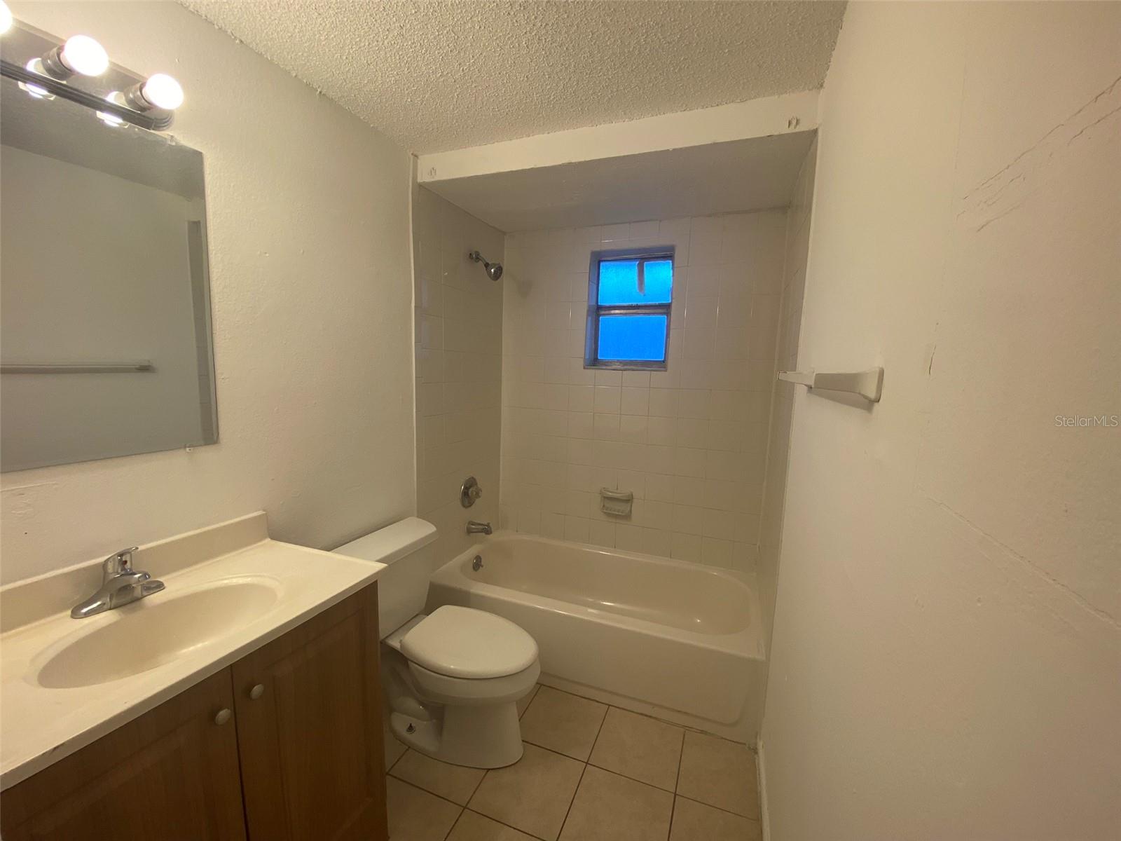 1006 MELROSE ST, SEFFNER, FL, 33584