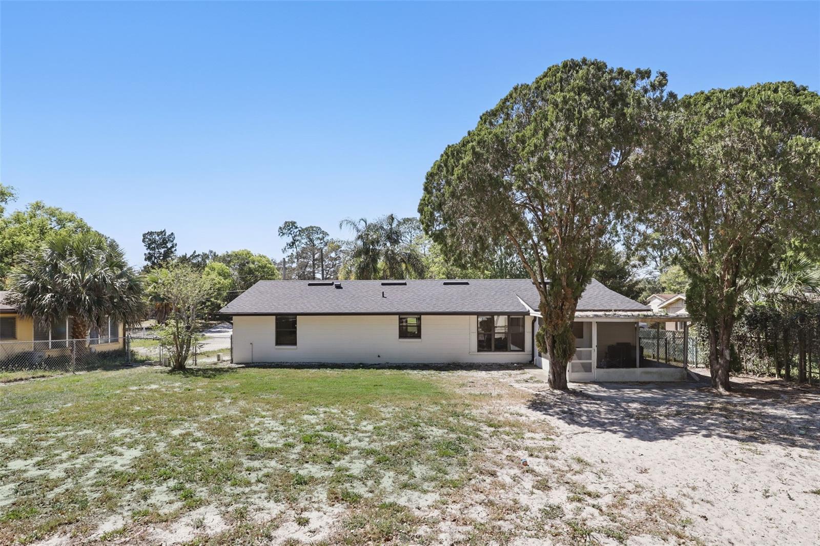 211 AGUA VISTA ST, DEBARY, FL, 32713