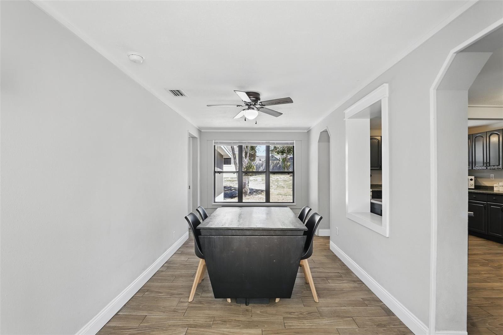 211 AGUA VISTA ST, DEBARY, FL, 32713