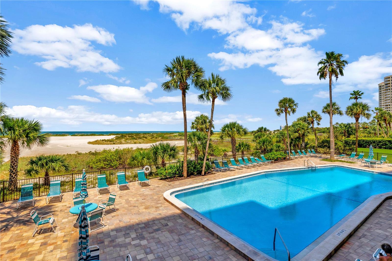 1270 GULF BLVD #2004, CLEARWATER BEACH, FL, 33767