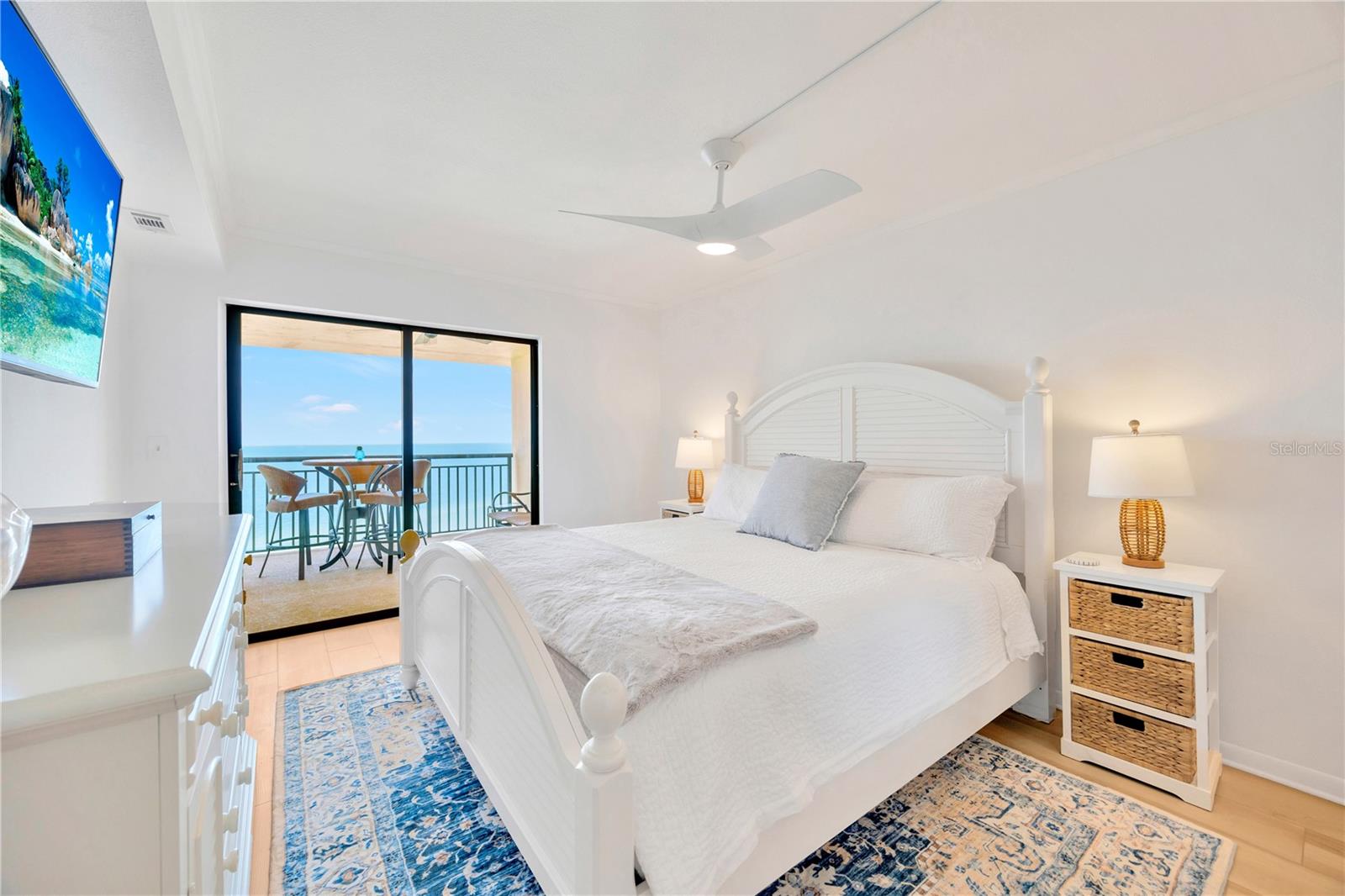 1270 GULF BLVD #2004, CLEARWATER BEACH, FL, 33767