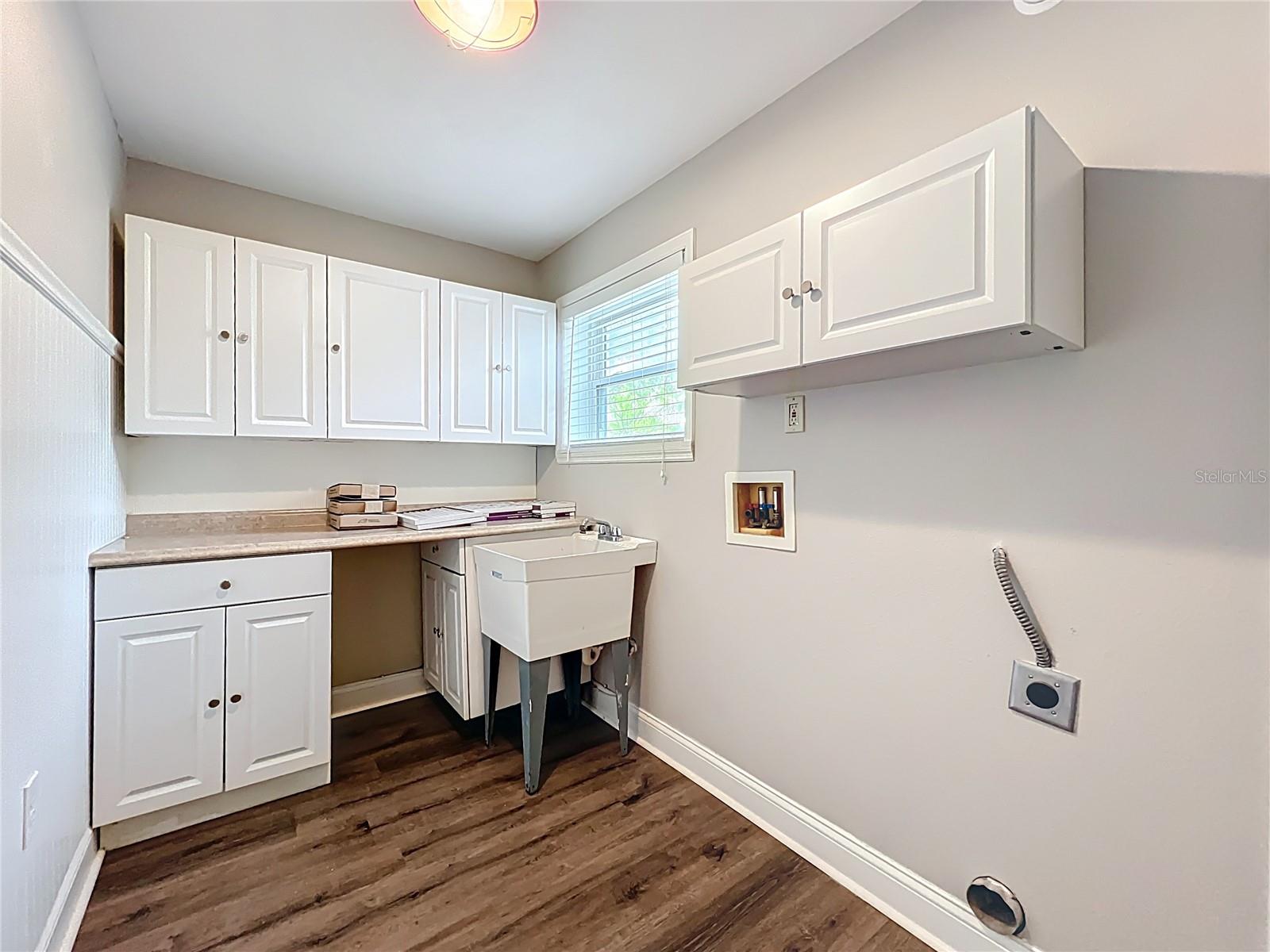22119 WEEKS BLVD, LAND O LAKES, FL, 34639