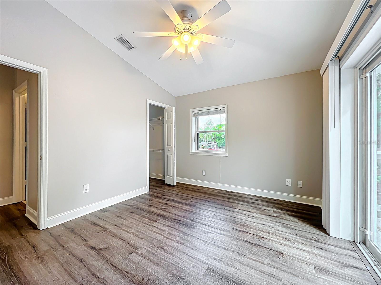 22119 WEEKS BLVD, LAND O LAKES, FL, 34639