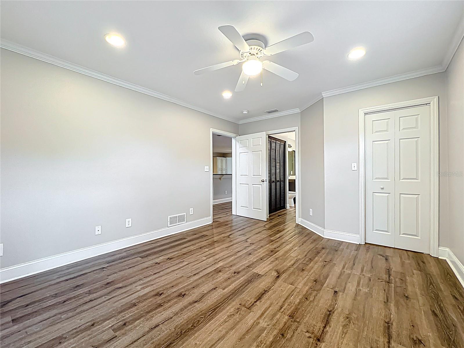 22119 WEEKS BLVD, LAND O LAKES, FL, 34639