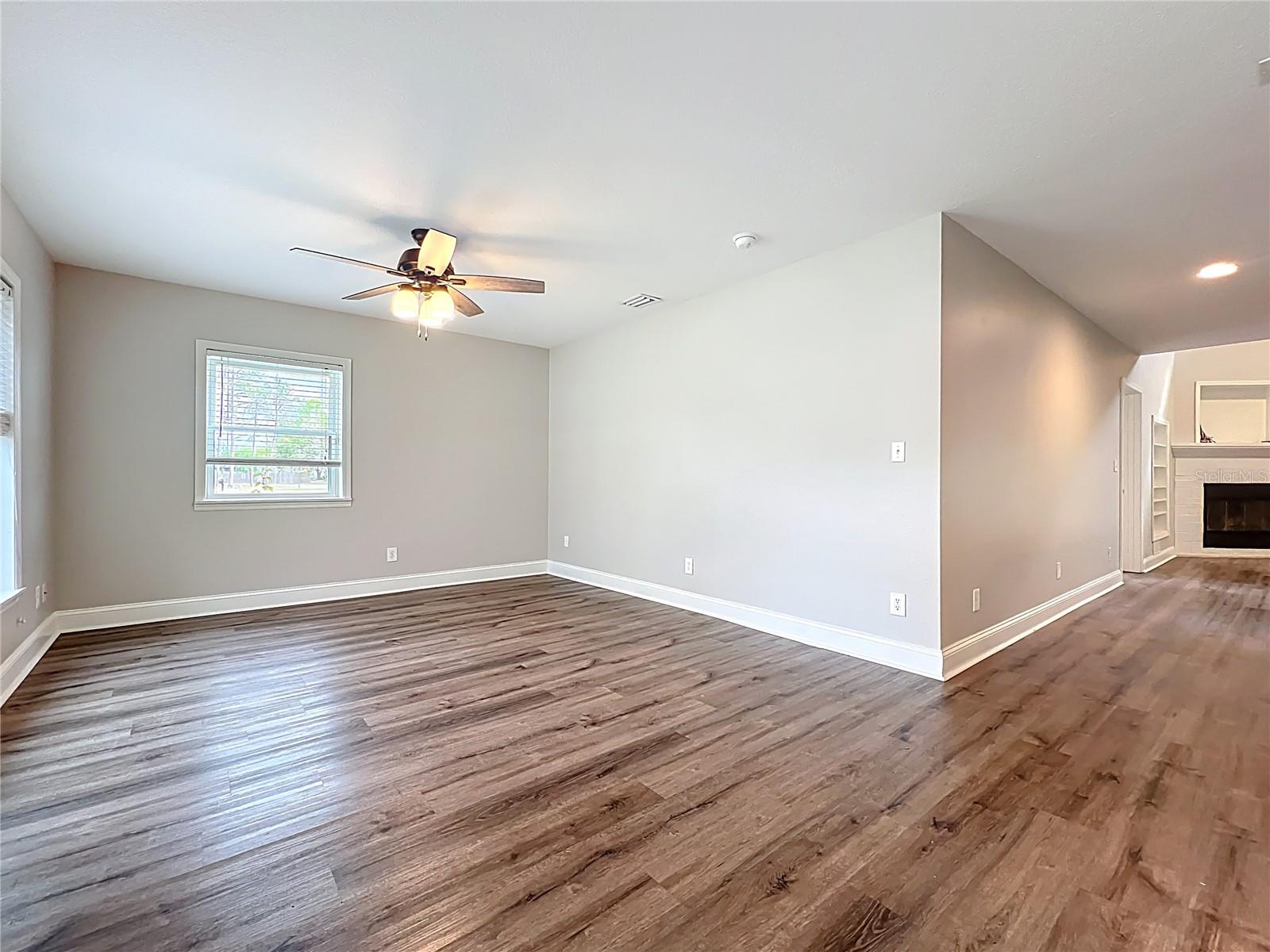 22119 WEEKS BLVD, LAND O LAKES, FL, 34639