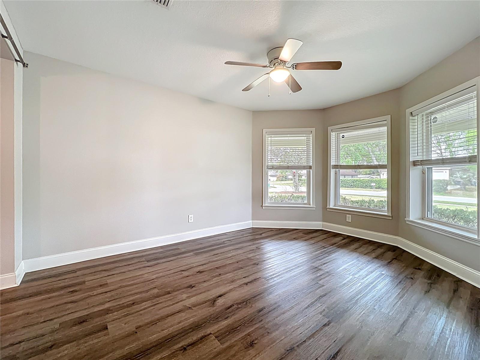 22119 WEEKS BLVD, LAND O LAKES, FL, 34639