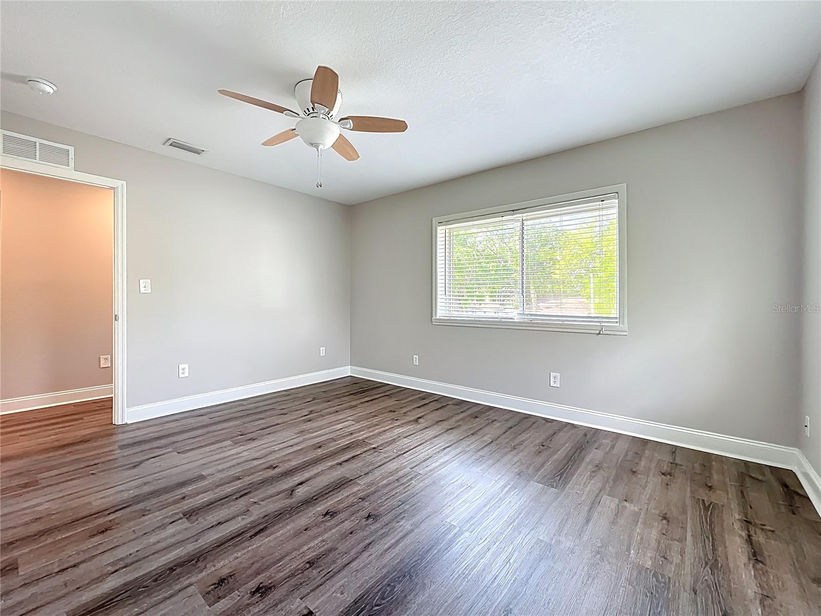 22119 WEEKS BLVD, LAND O LAKES, FL, 34639