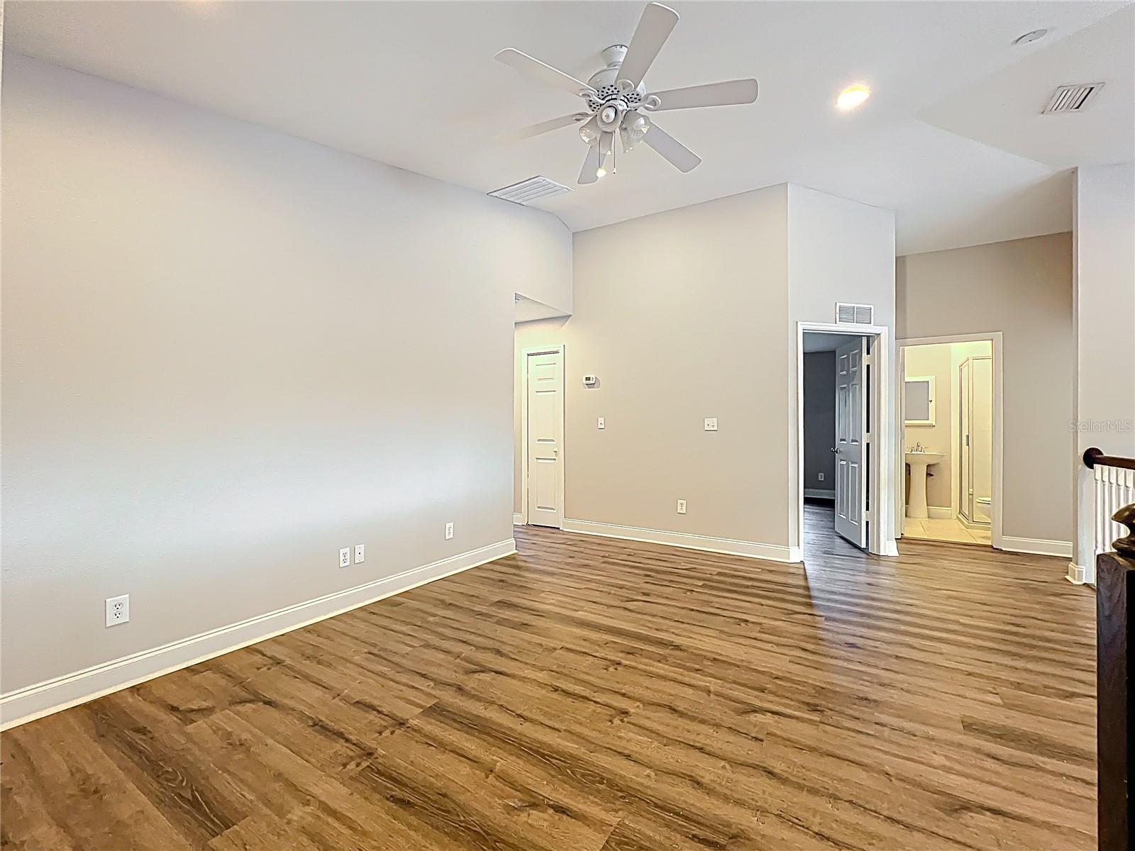 22119 WEEKS BLVD, LAND O LAKES, FL, 34639