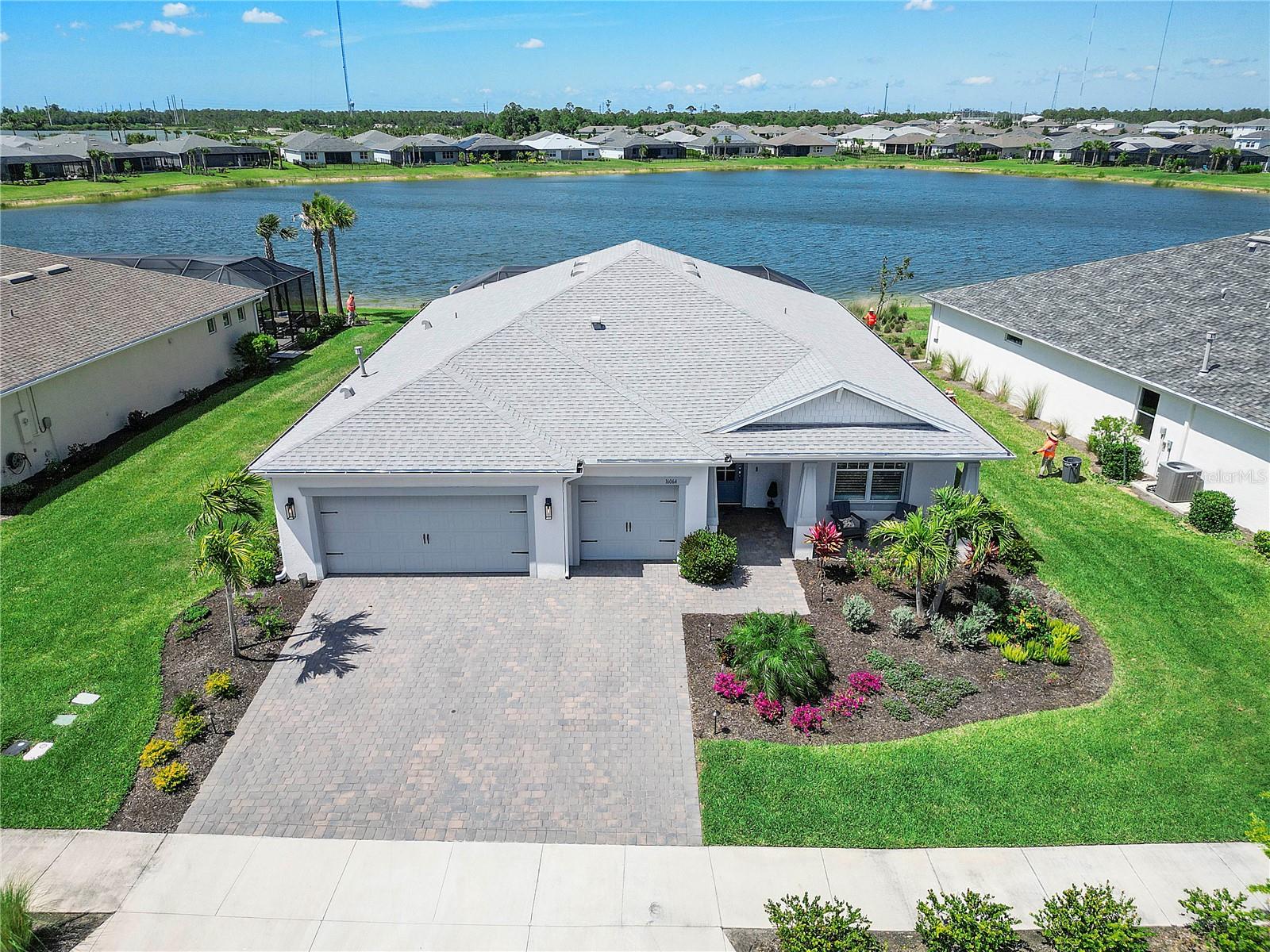 16064 SHORELINE DR, PUNTA GORDA, FL, 33982