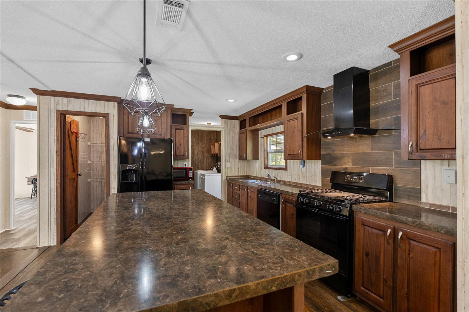 2005 NE 185TH ST, CITRA, FL, 32113