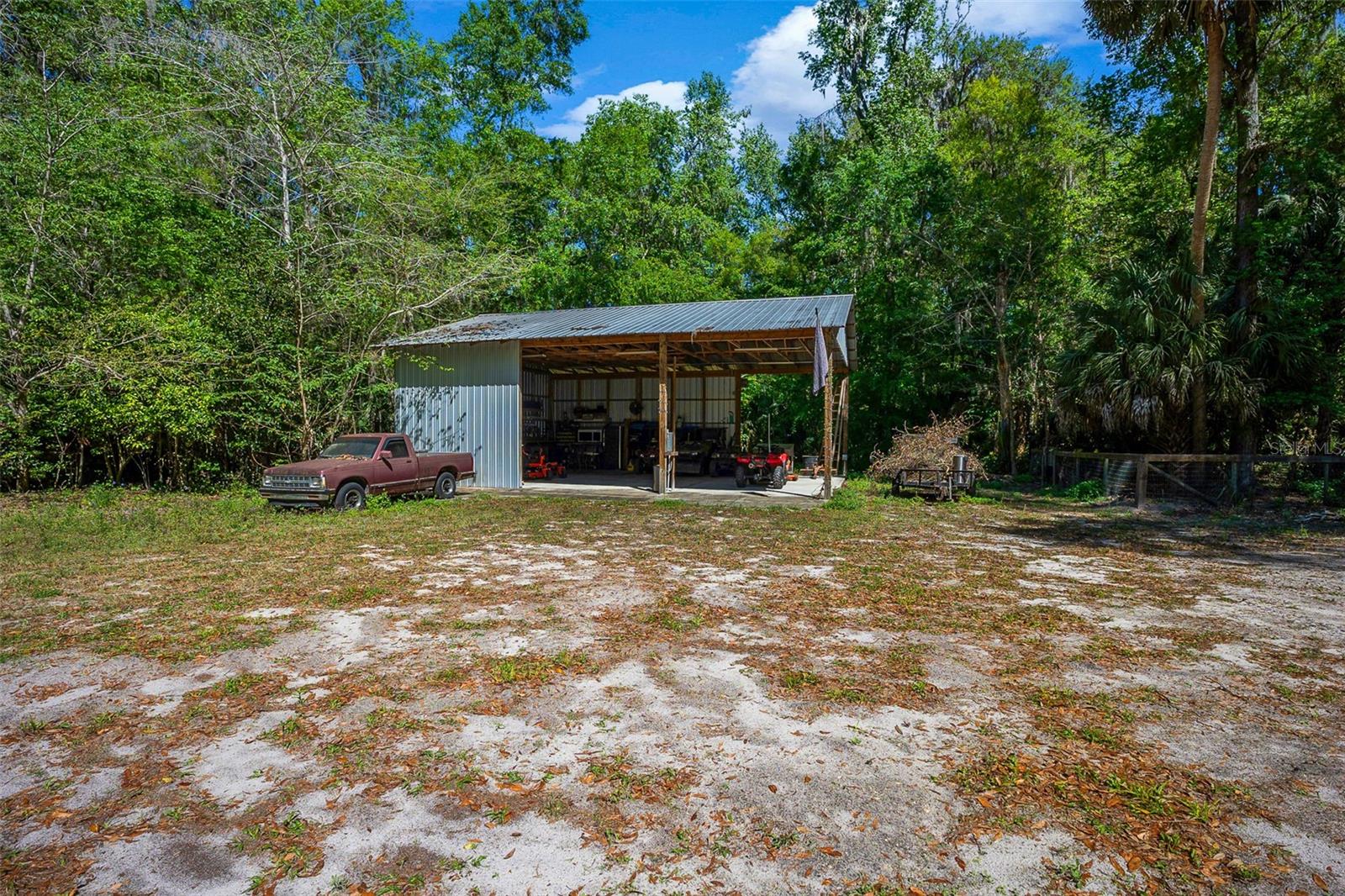 2005 NE 185TH ST, CITRA, FL, 32113