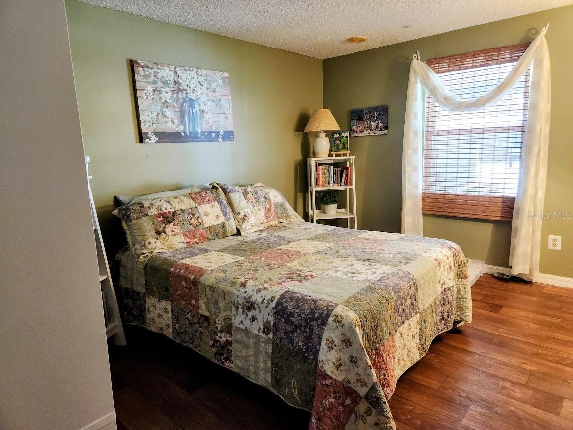 1205 DUSTIN DR, LADY LAKE, FL, 32159