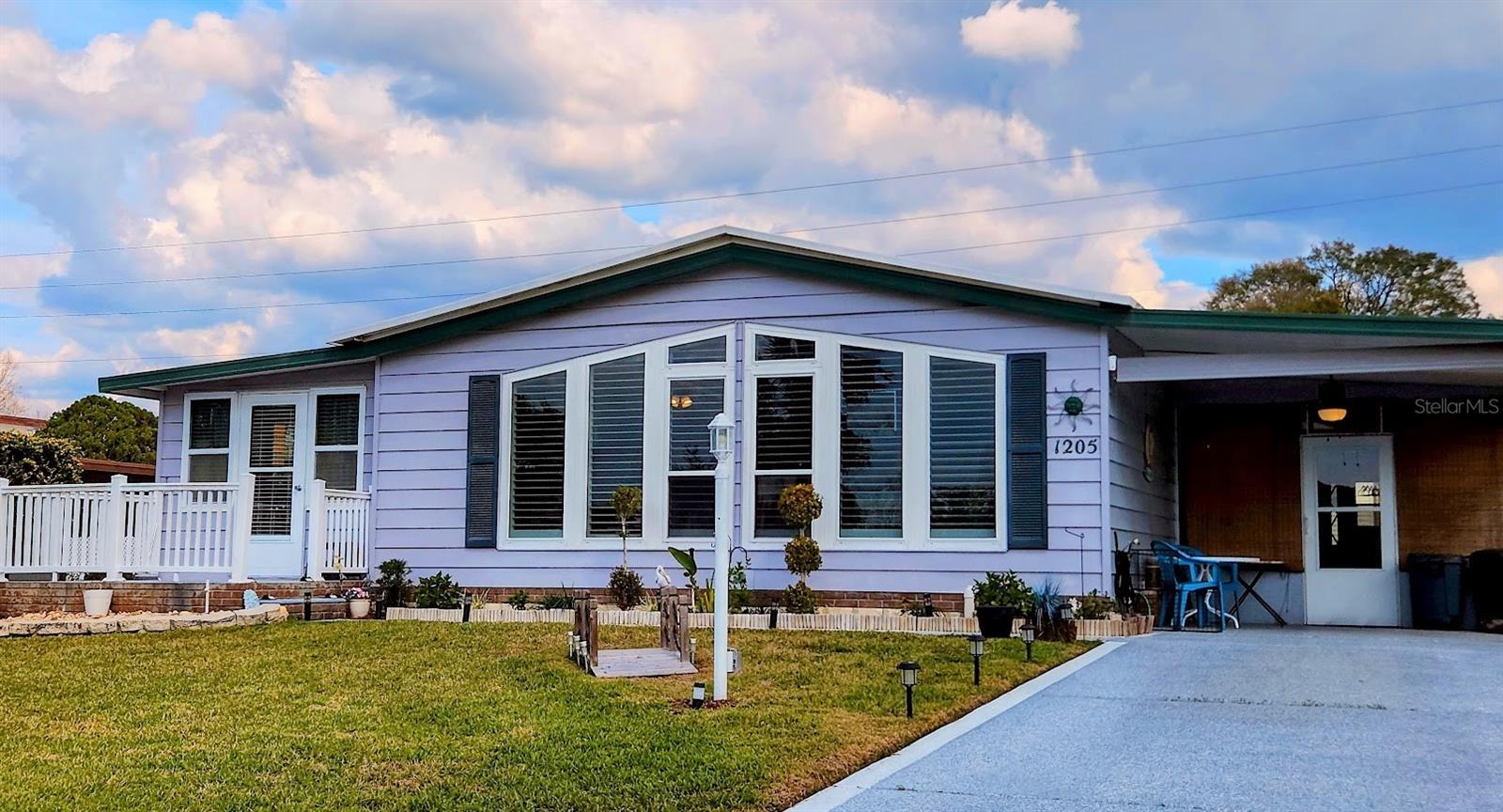 1205 DUSTIN DR, LADY LAKE, FL, 32159
