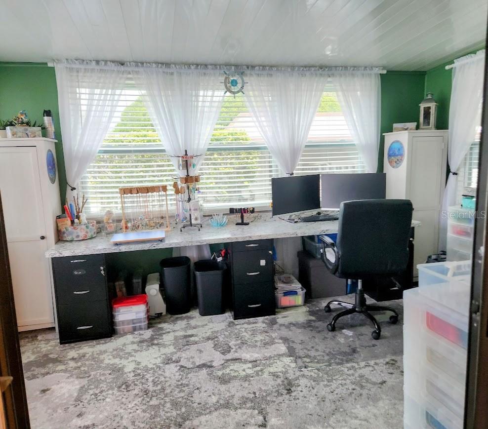 1205 DUSTIN DR, LADY LAKE, FL, 32159