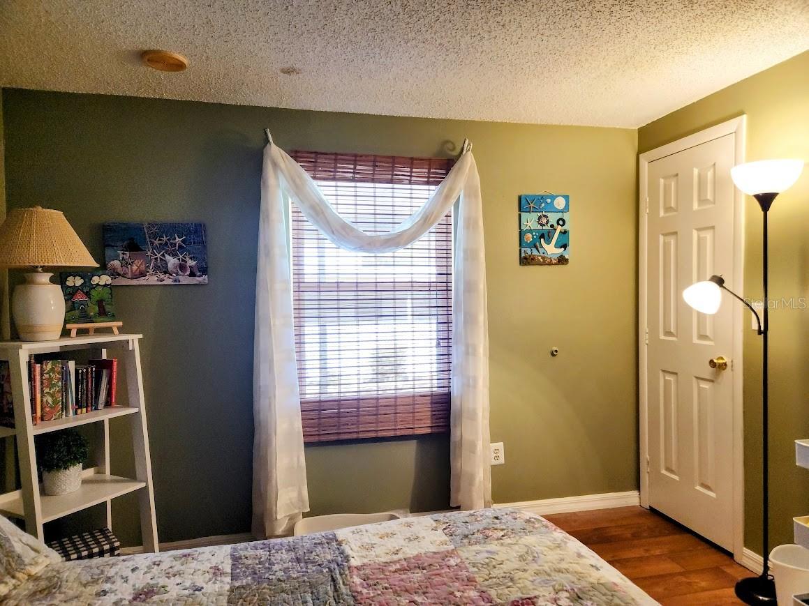1205 DUSTIN DR, LADY LAKE, FL, 32159