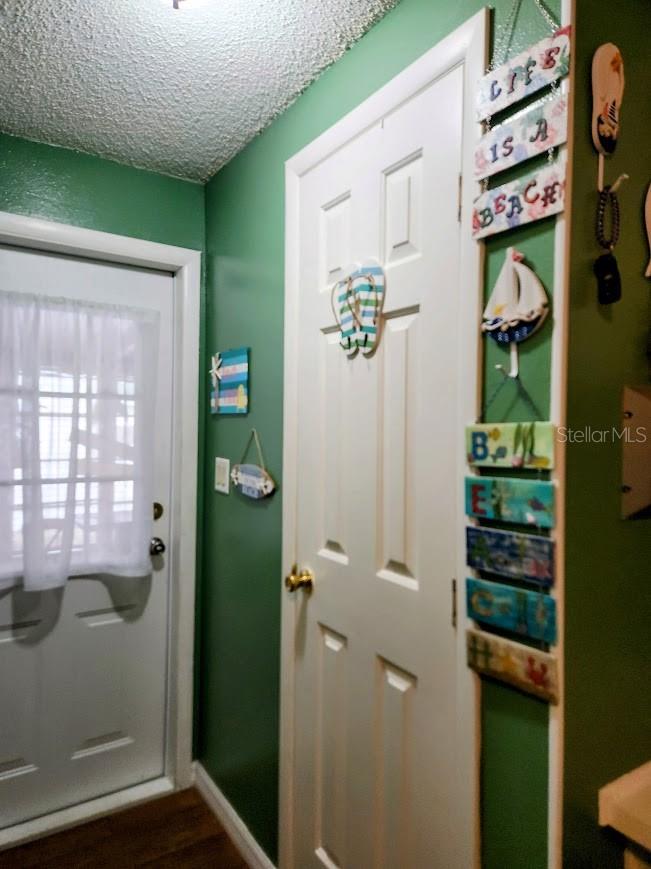 1205 DUSTIN DR, LADY LAKE, FL, 32159