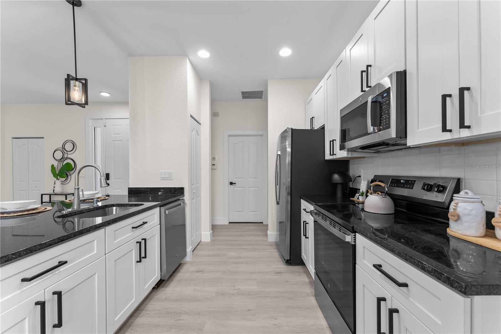 2503 DUMONT LN, NORTH PORT, FL, 34286