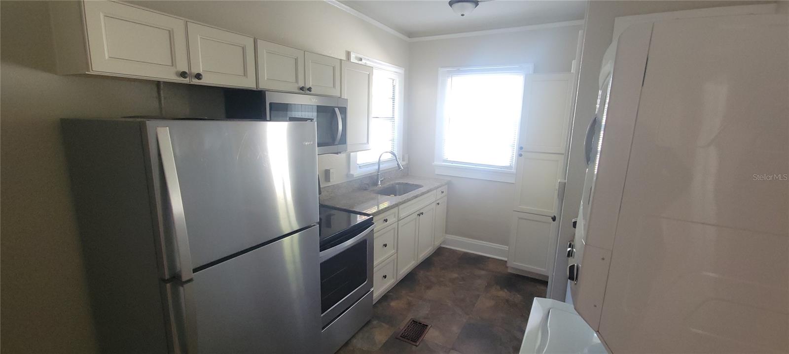 132 ARLINGTON AVE W, OLDSMAR, FL, 34677