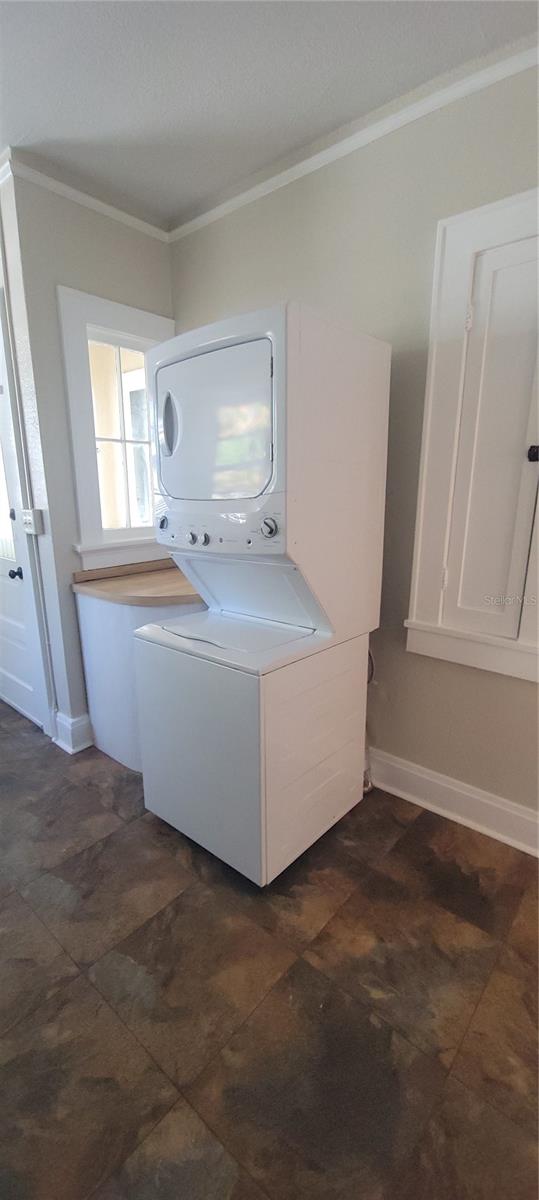 132 ARLINGTON AVE W, OLDSMAR, FL, 34677