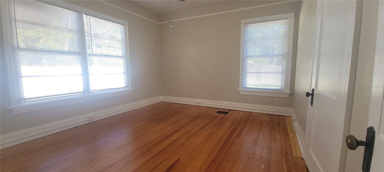 132 ARLINGTON AVE W, OLDSMAR, FL, 34677