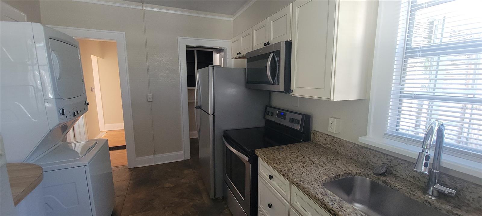 132 ARLINGTON AVE W, OLDSMAR, FL, 34677