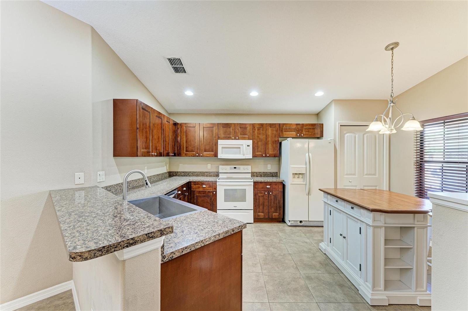 3426 72ND DR E, SARASOTA, FL, 34243