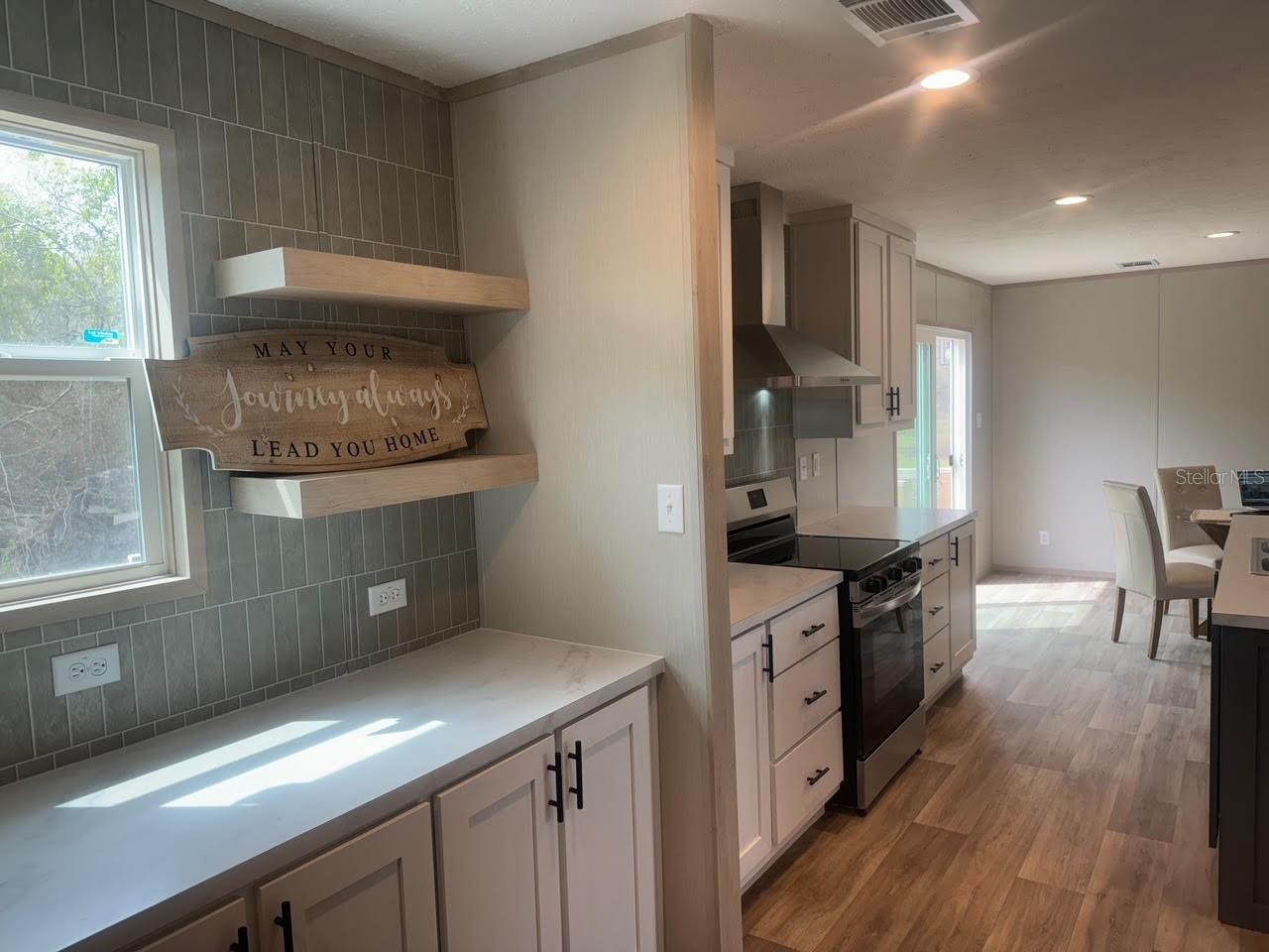 17450 TENTH AVE, UMATILLA, FL, 32784