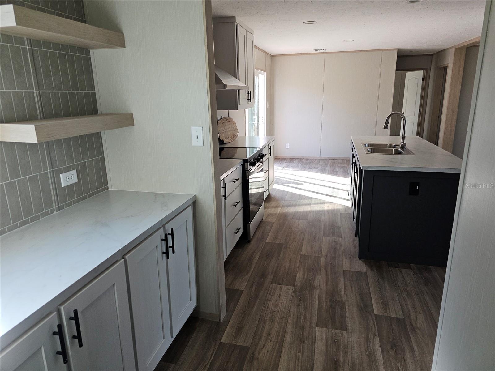 17450 TENTH AVE, UMATILLA, FL, 32784