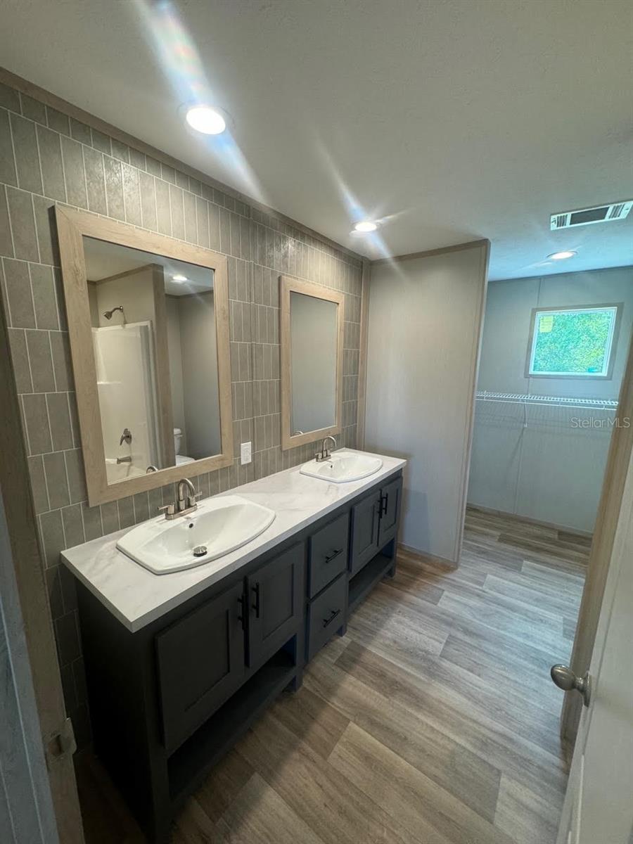 17450 TENTH AVE, UMATILLA, FL, 32784