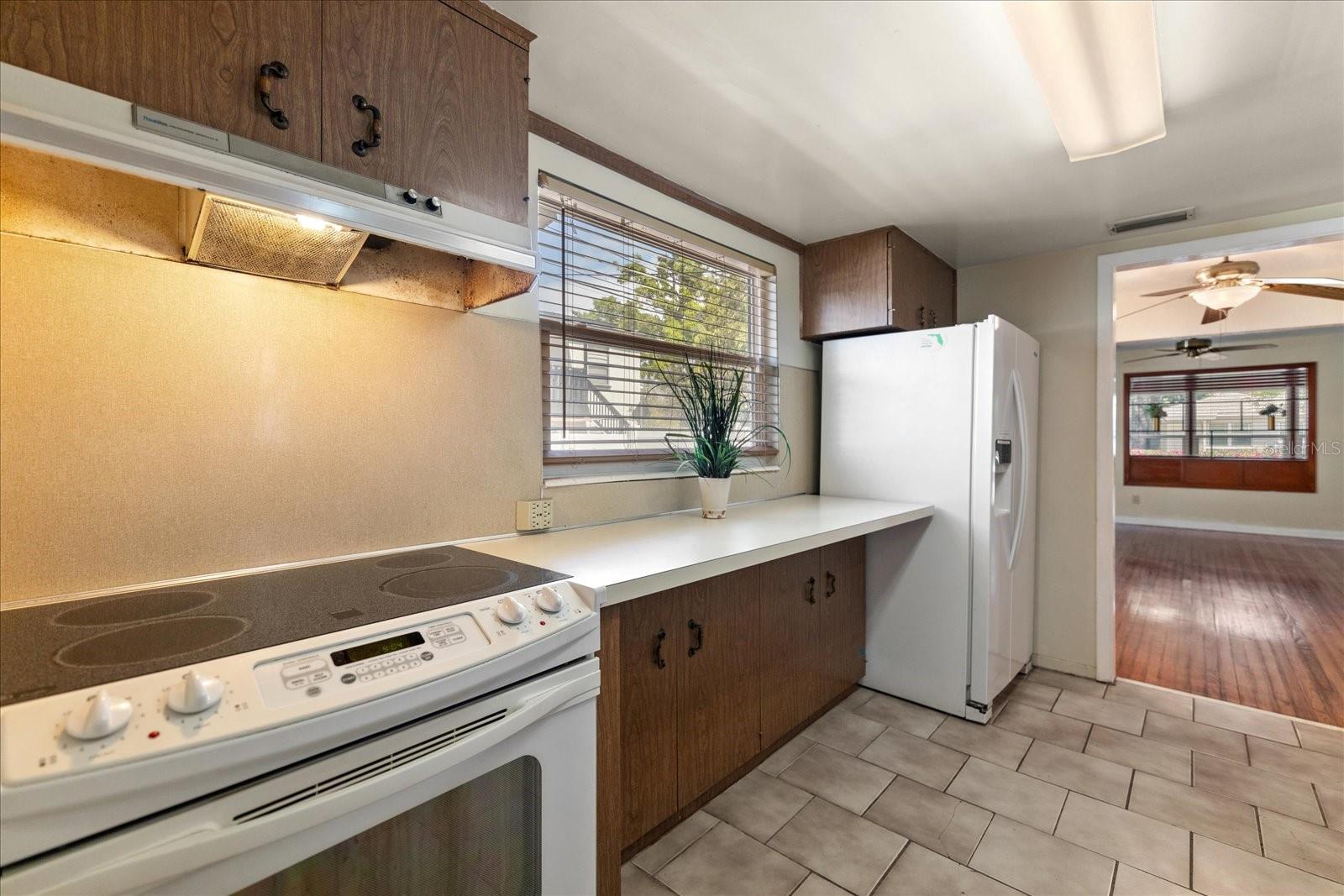 3726 PRESCOTT ST N, ST PETERSBURG, FL, 33713