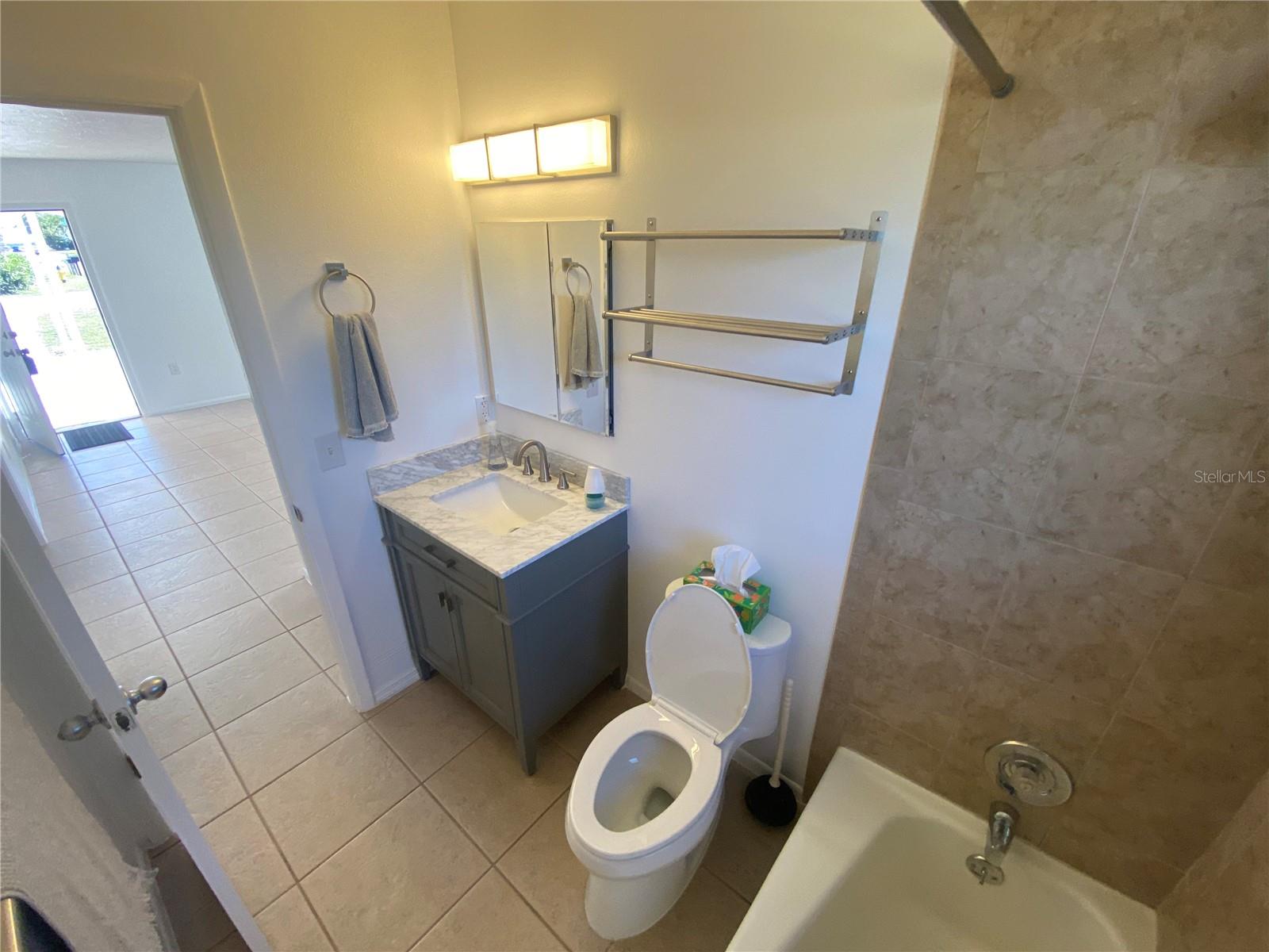 7914 43RD AVE W, BRADENTON, FL, 34209