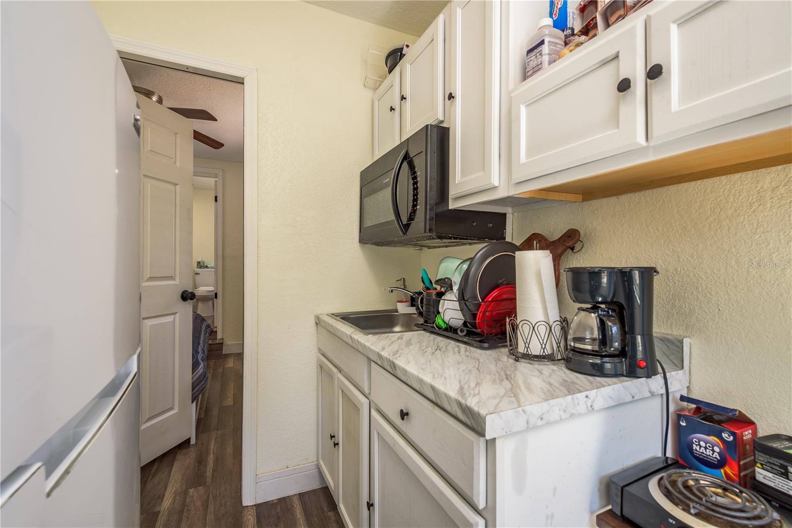 8423 JACKSON SPRINGS RD, TAMPA, FL, 33615