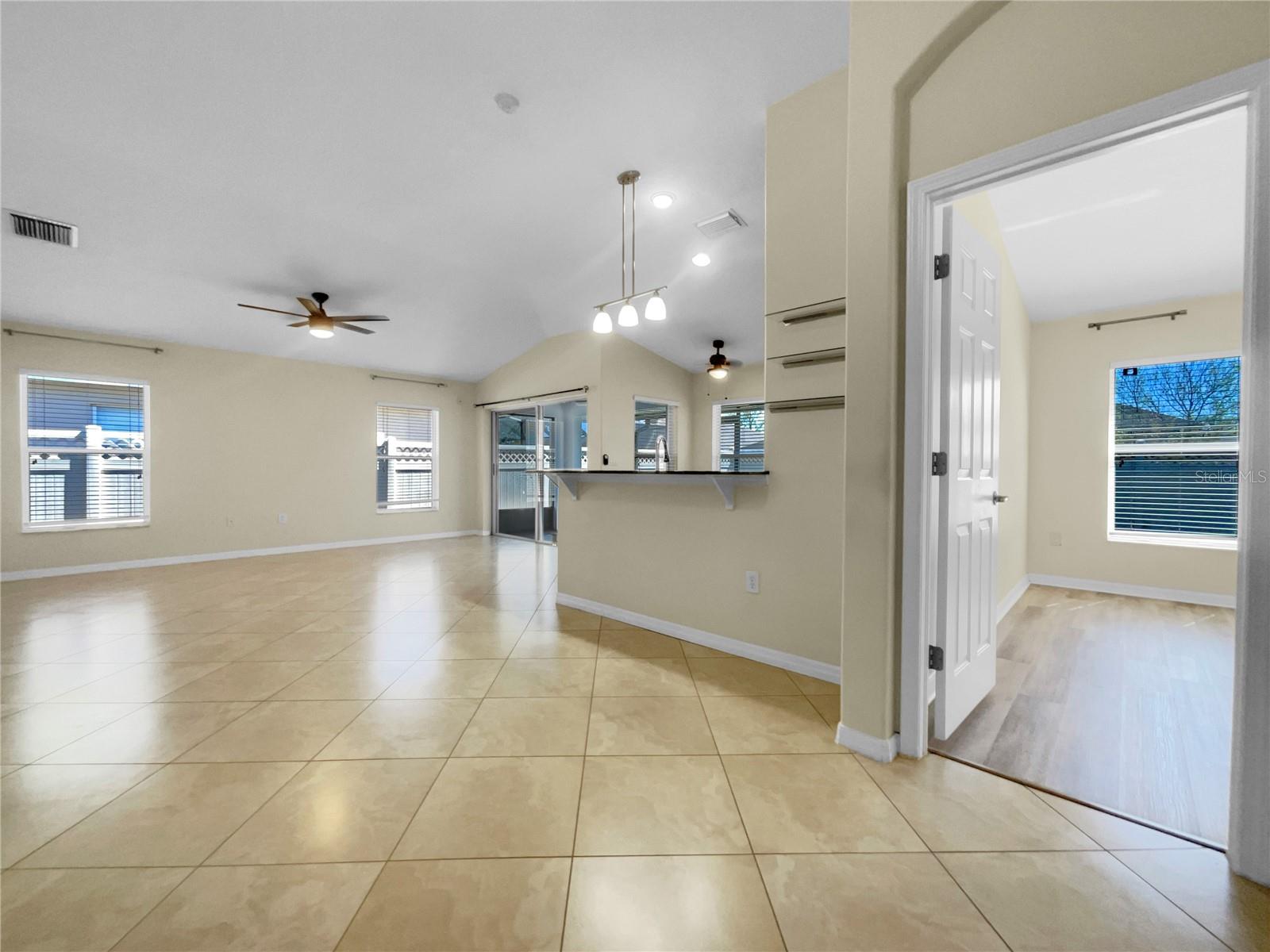 15452 LONG CYPRESS DR, RUSKIN, FL, 33573