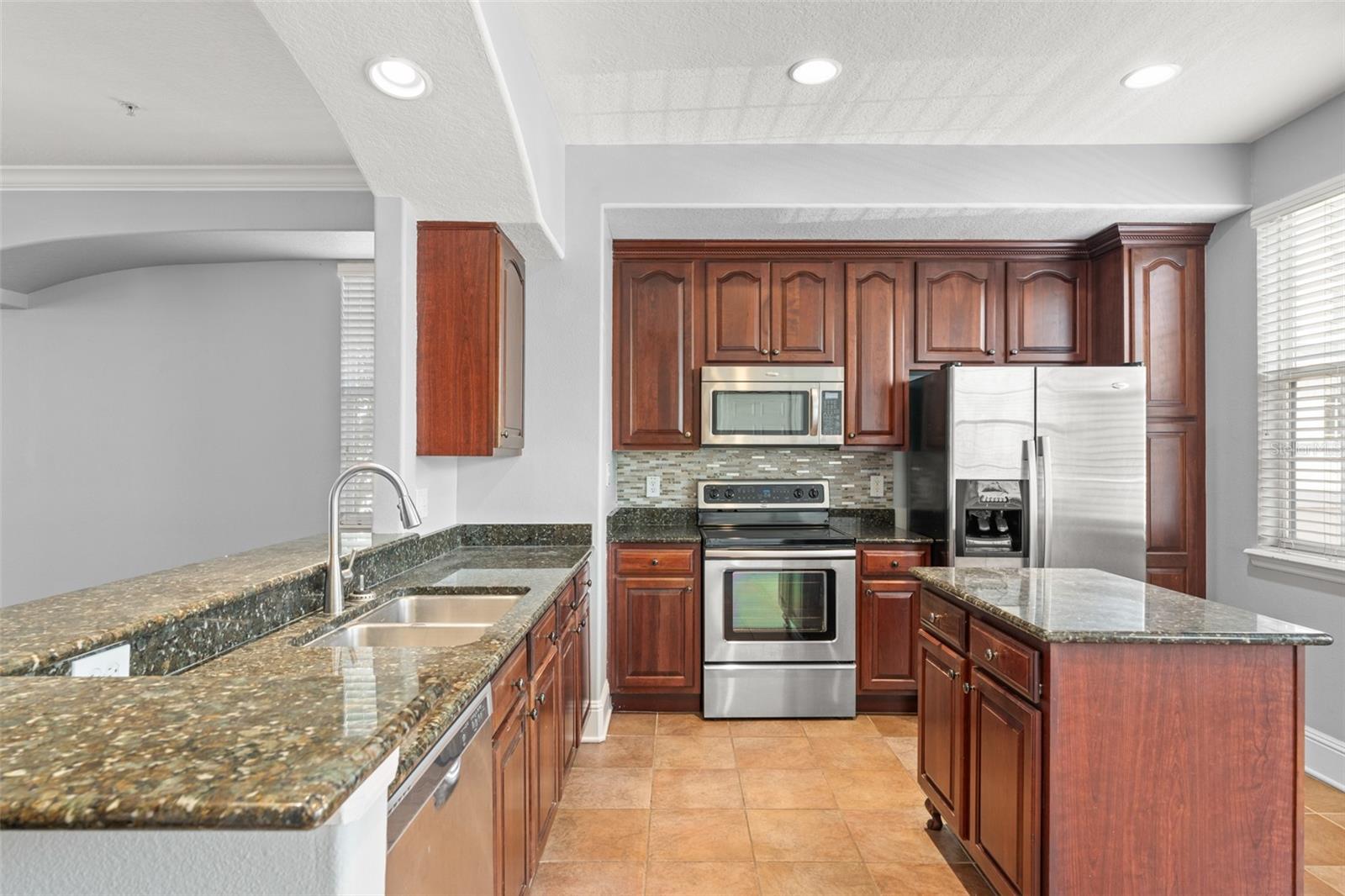 1563 COMMON WAY RD, ORLANDO, FL, 32814